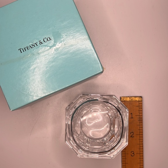 Tiffany & Company vintage crystal trinket box 2 3/4” tall by 3” wide, crystal - Picture 4 of 4